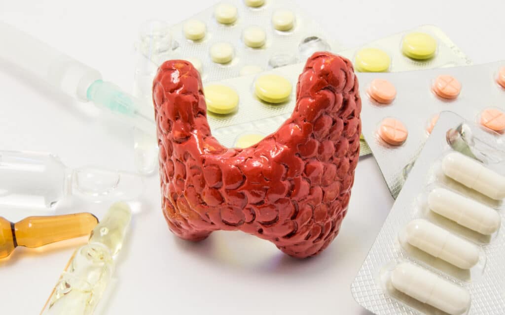 Thyroid and pills